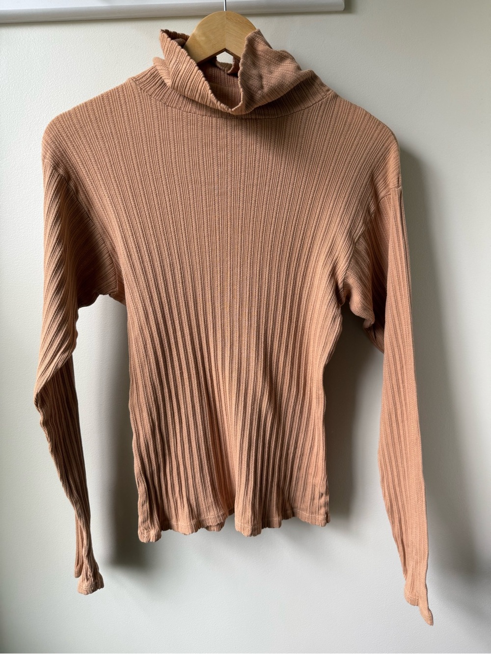 RUDY JUDE Pointelle Turtleneck Camel Neutral Ribbed Light Academia Organic M